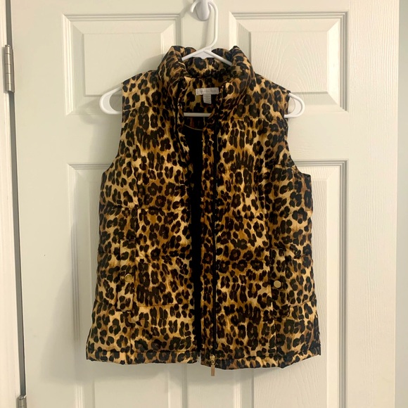 Leopard Puffer Vest - Picture 1 of 4